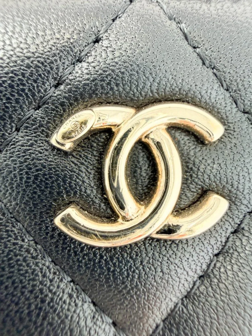 Chanel Mini Pearl Crush Vanity Case With Chain